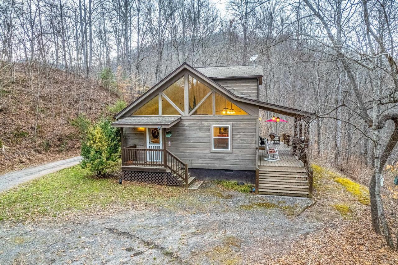 Tree Top Cabin Sylva Exterior photo